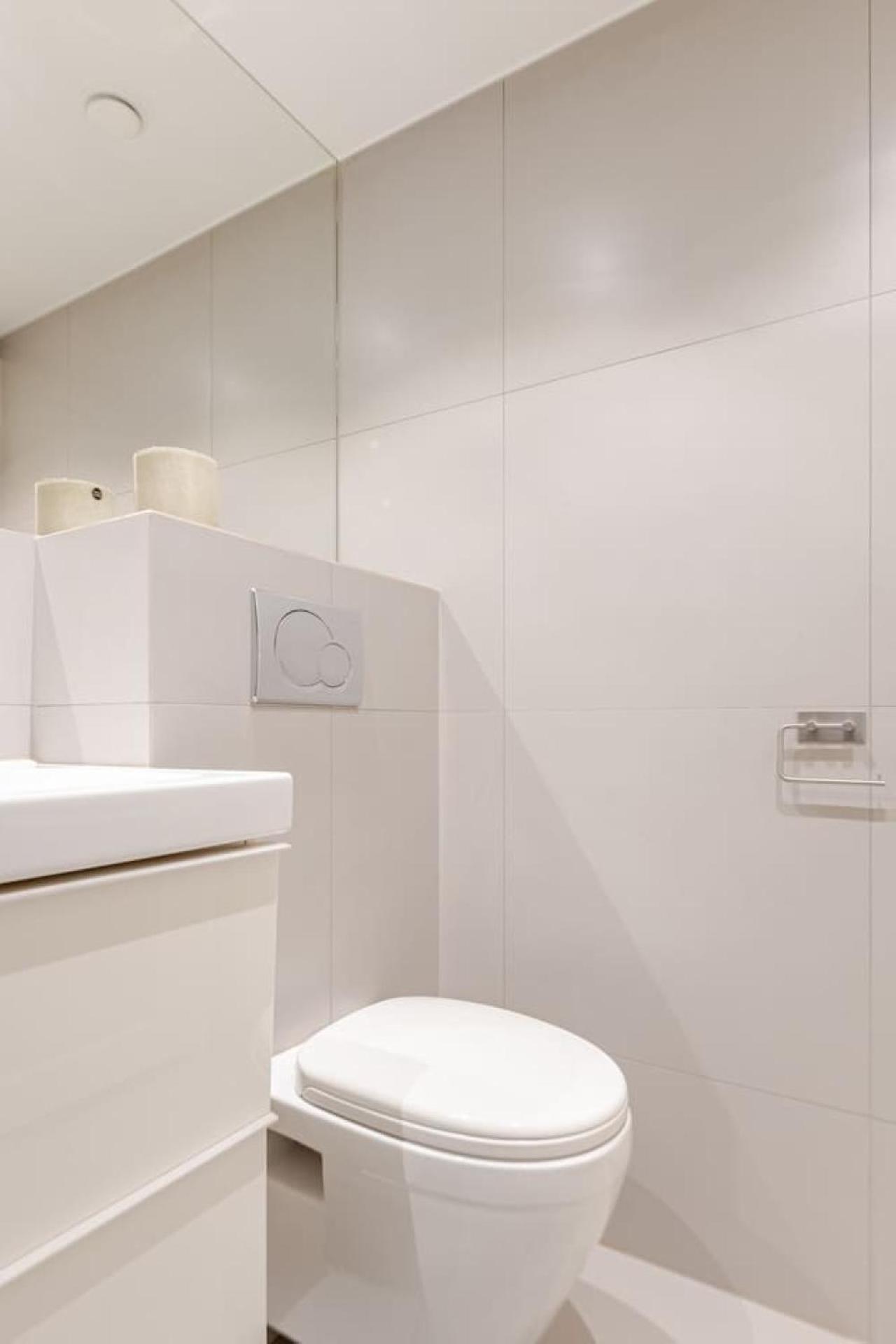 Staymate Apartment. 500m From The Royal Palace